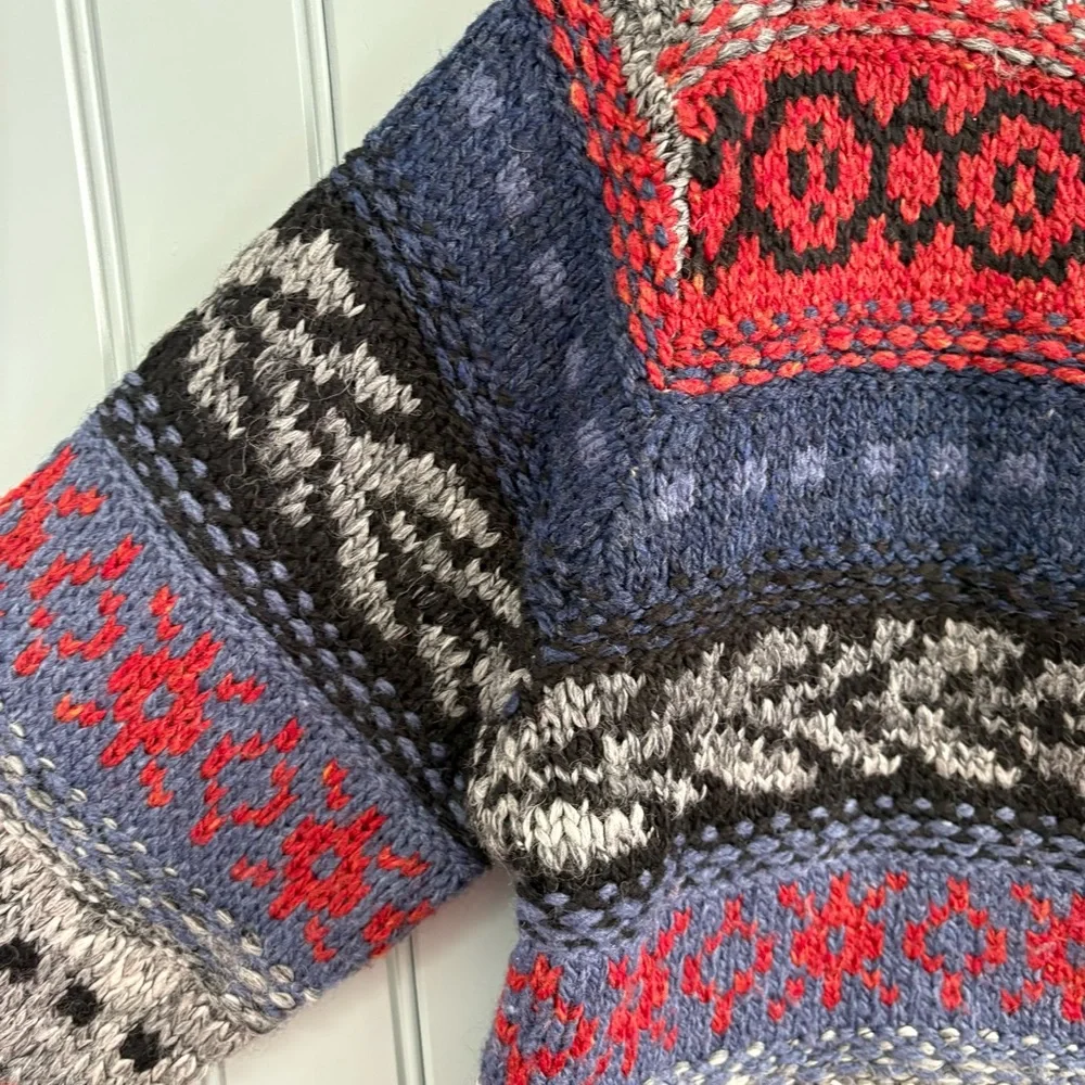 Tangents Red and Blue Patterned Zip-Up Sweater - Picture 3 of 7